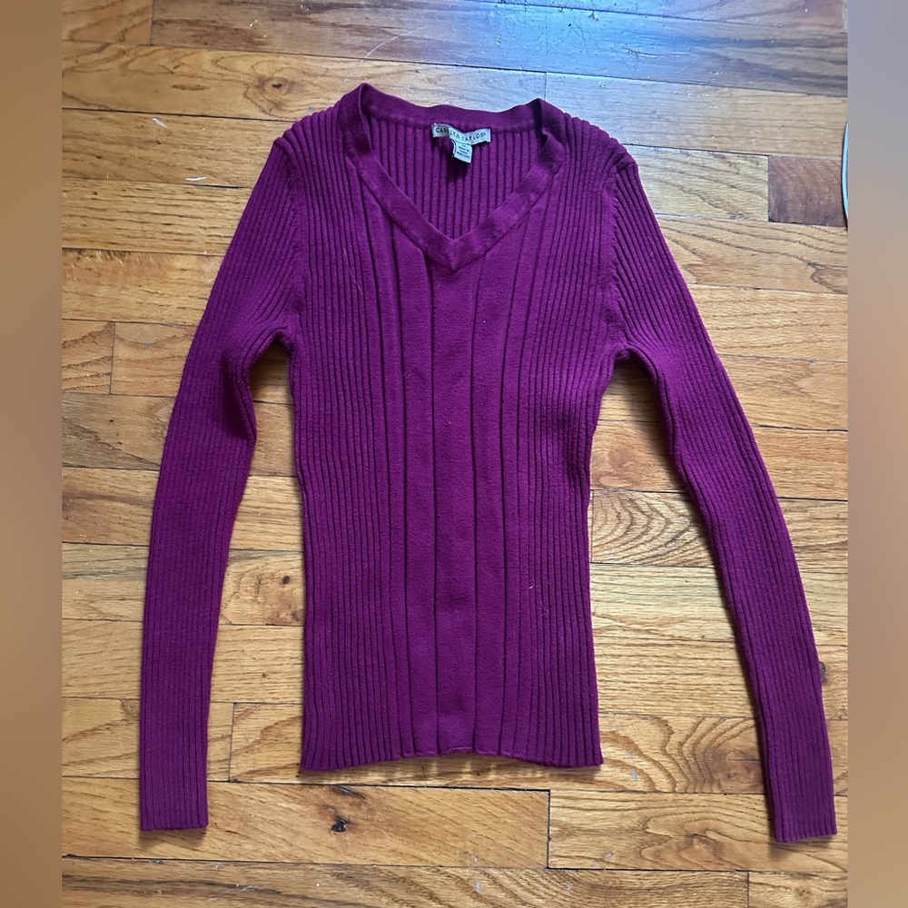 Carolyn Taylor V-Neck Ribbed Sweater - Deep Purple